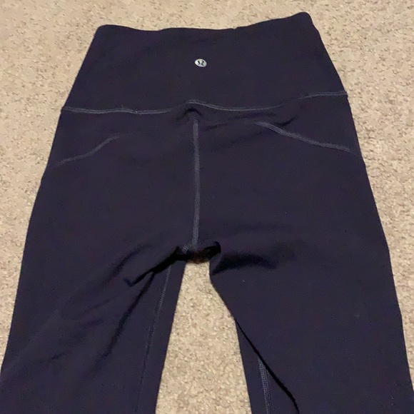 Lululemon Anew Crop legging 21” - Picture 7 of 8